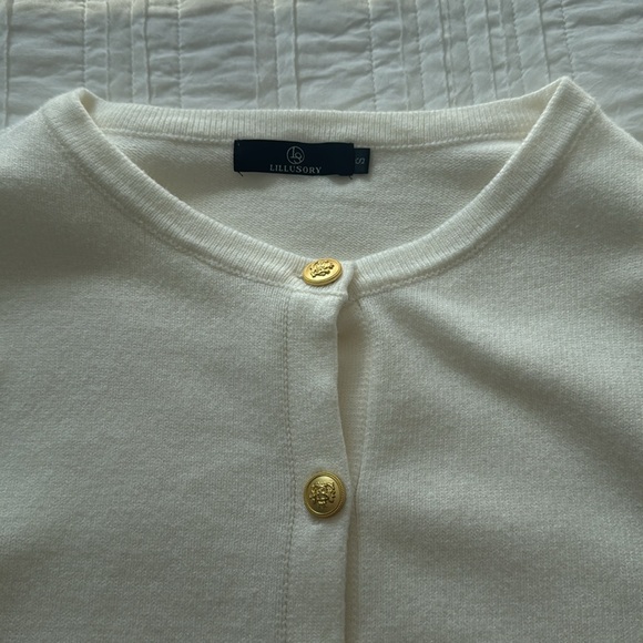 Never worn off white lady jacket sweater with gold buttons - Picture 2 of 3